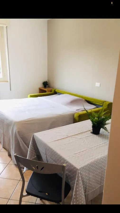 Residenza Manfredi Silvia Ghedi Πανσιόν