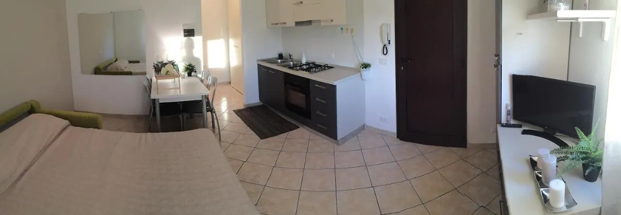 Residenza Manfredi Silvia Ghedi 0*,